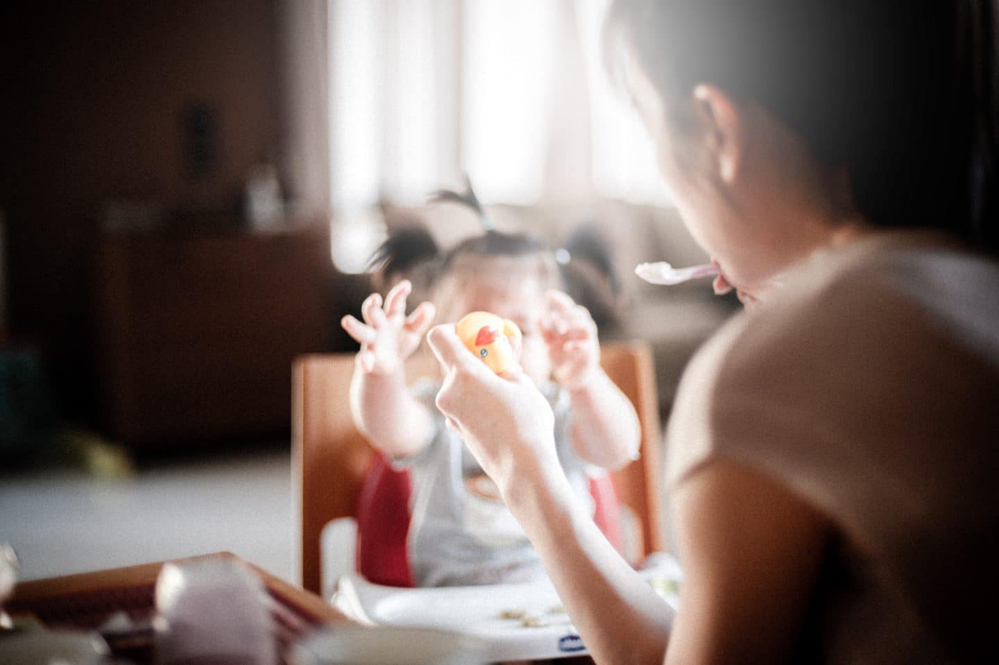 ENGLISH-SPEAKING BABYSITTERS IN JAPAN