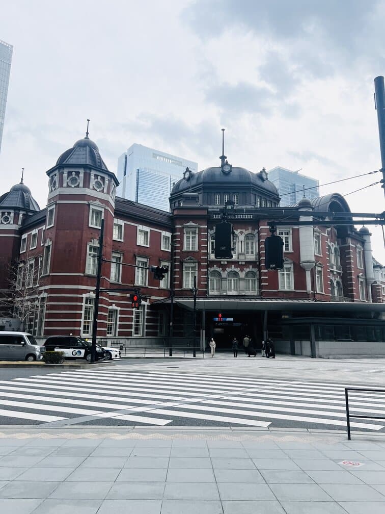 HOTELS FOR FAMILIES NEAR TOKYO STATION